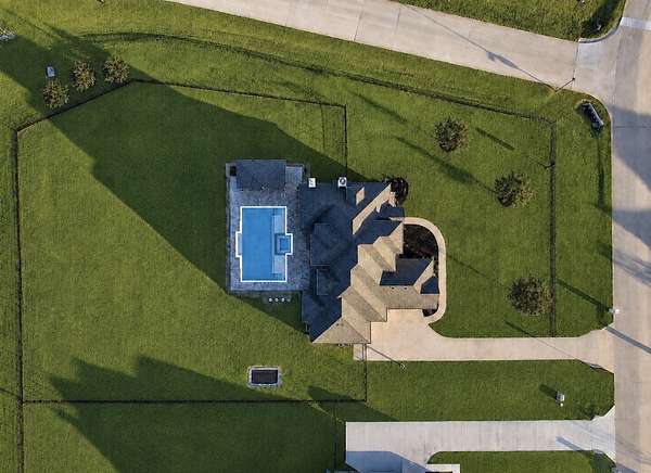 1.5 Acres of Land with Home for Sale in Rockwall, Texas