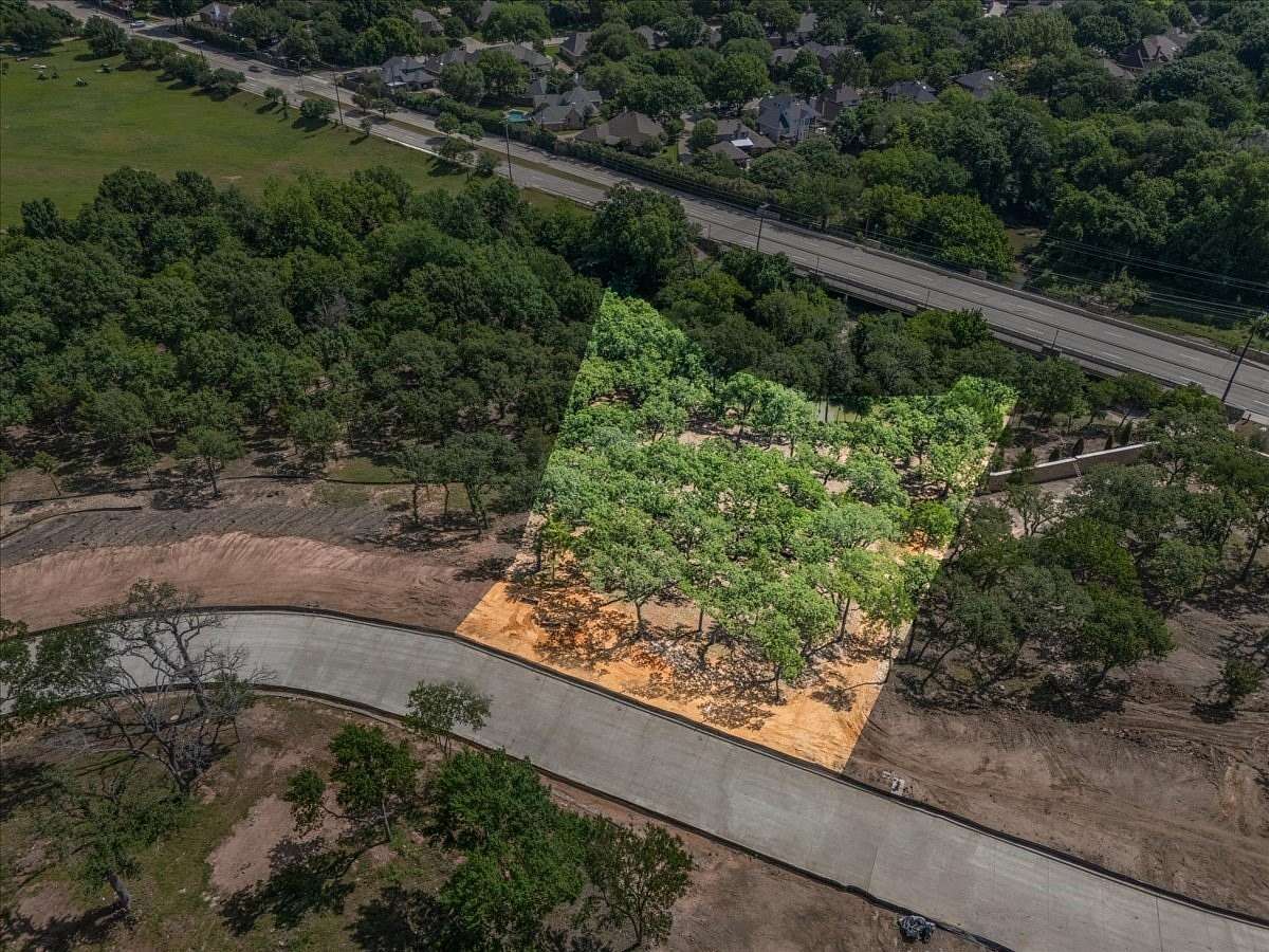 1 Acre of Residential Land for Sale in Colleyville, Texas