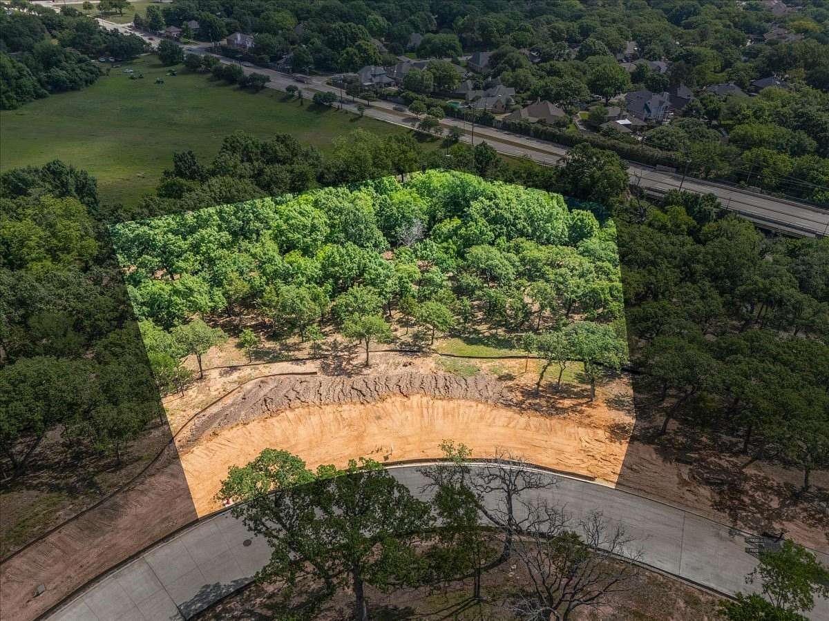 1.15 Acres of Residential Land for Sale in Colleyville, Texas