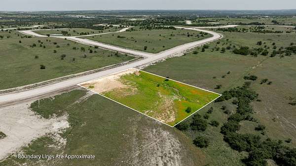2 Acres of Residential Land for Sale in Cresson, Texas