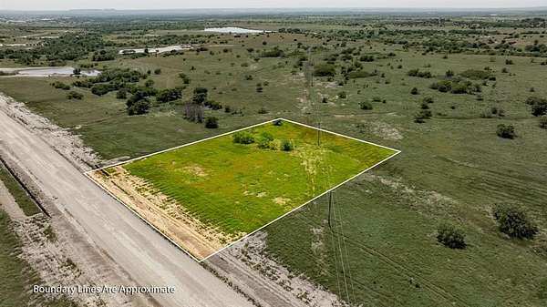 2 Acres of Land for Sale in Cresson, Texas