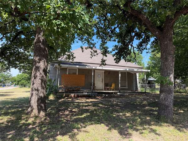 0.34 Acres of Residential Land for Sale in Weatherford, Texas