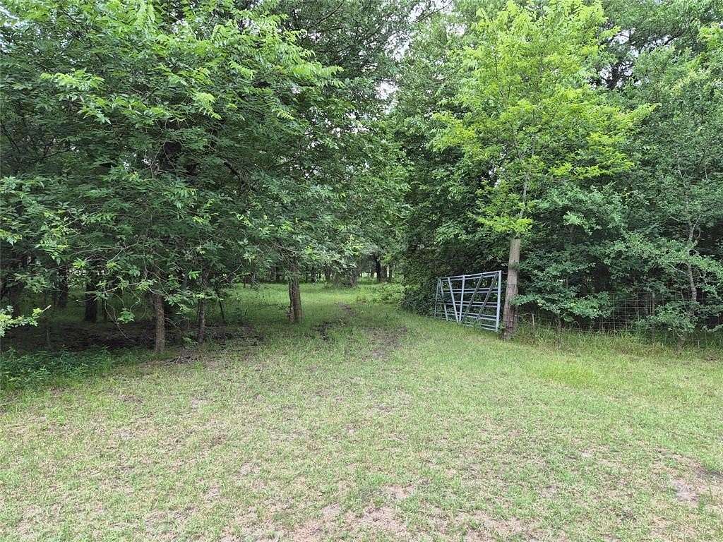 3 Acres of Residential Land for Sale in Wolfe City, Texas