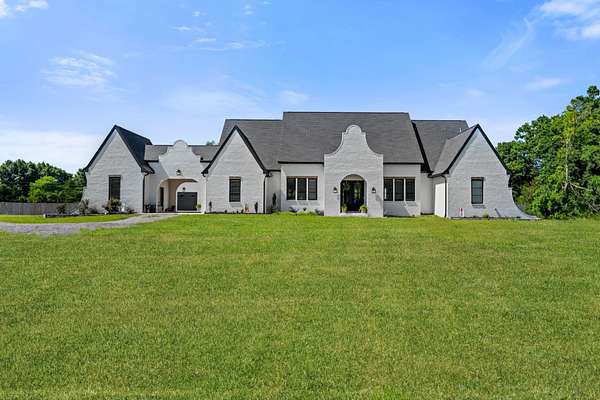 5 Acres of Land with Home for Sale in Christiana, Tennessee