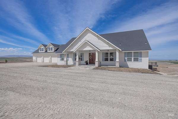 9.79 Acres of Land with Home for Sale in Nampa, Idaho