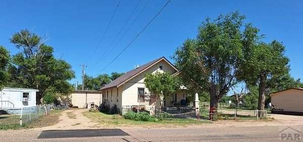 5 Acres of Land with Home for Sale in Lamar, Colorado