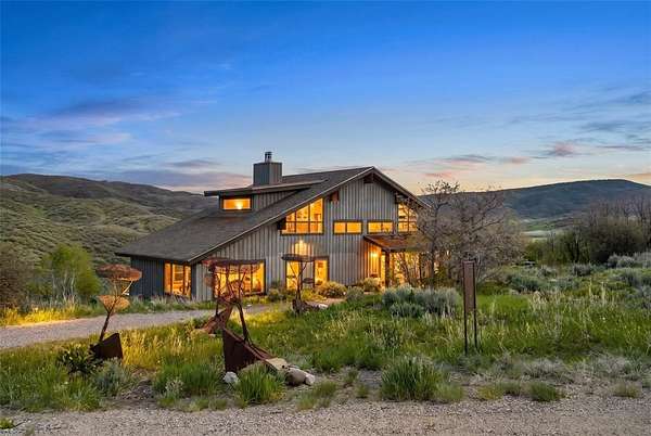 7.83 Acres of Land with Home for Sale in Oak Creek, Colorado