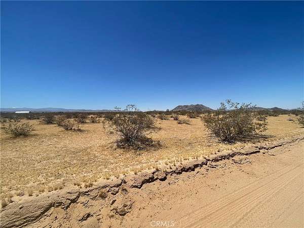 2.5 Acres of Land for Sale in Landers, California