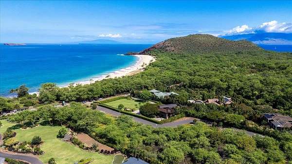 0.66 Acres of Residential Land for Sale in Kihei, Hawaii