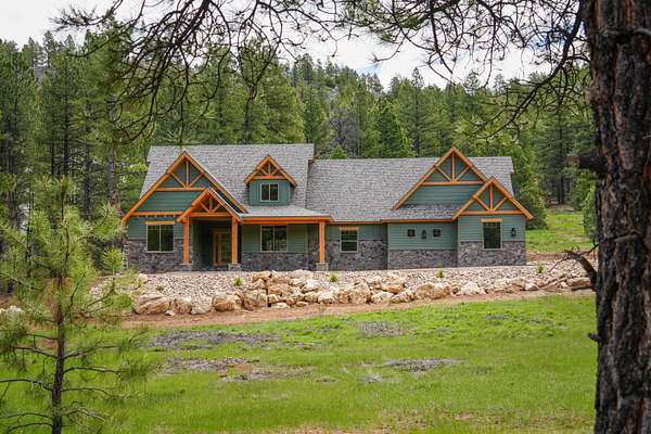 3 Acres of Land with Home for Sale in Duck Creek Village, Utah