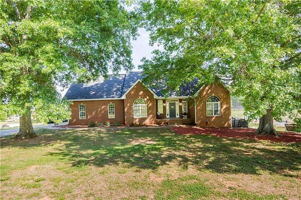 4.66 Acres of Land with Home for Sale in Maysville, Georgia