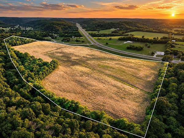 55 Acres of Land for Sale in Mount Pleasant, Tennessee