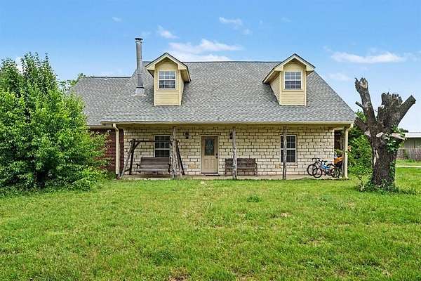 10 Acres of Land with Home for Sale in Decatur, Texas