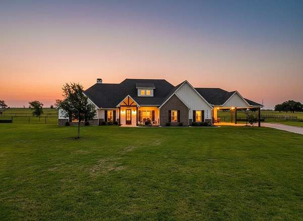 5 Acres of Land with Home for Sale in Poolville, Texas