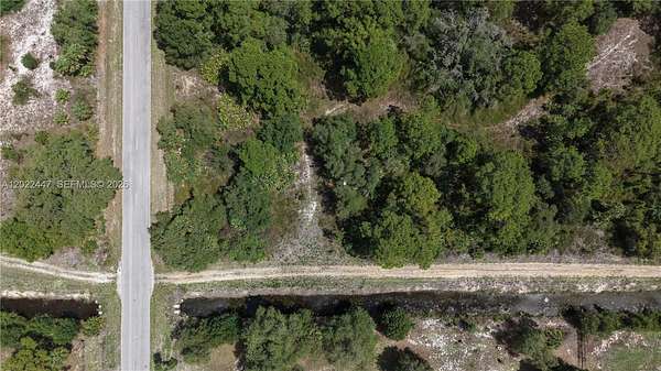 1.25 Acres of Residential Land for Sale in Clewiston, Florida