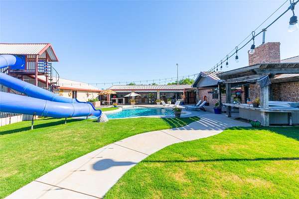 4.64 Acres of Land with Home for Sale in Abilene, Texas
