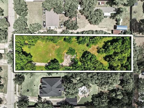 0.86 Acres of Residential Land for Sale in Arlington, Texas