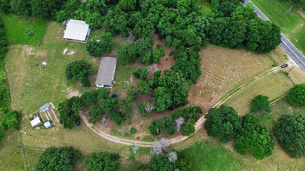 3.57 Acres of Land with Home for Sale in Kemp, Texas
