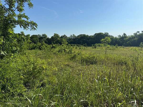 7.9 Acres of Residential Land for Sale in Whitewright, Texas