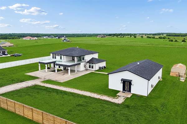 5.64 Acres of Land with Home for Sale in Van Alstyne, Texas
