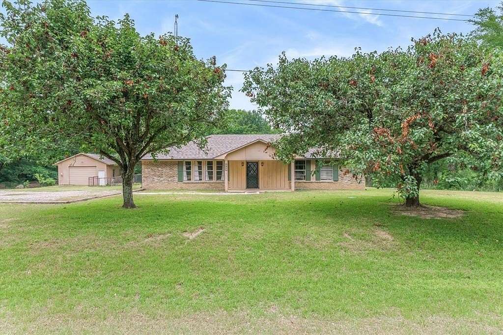 1.65 Acres of Land with Home for Sale in Wills Point, Texas