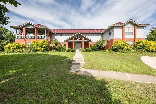 1.5 Acres of Land with Home for Sale in Argyle, Texas