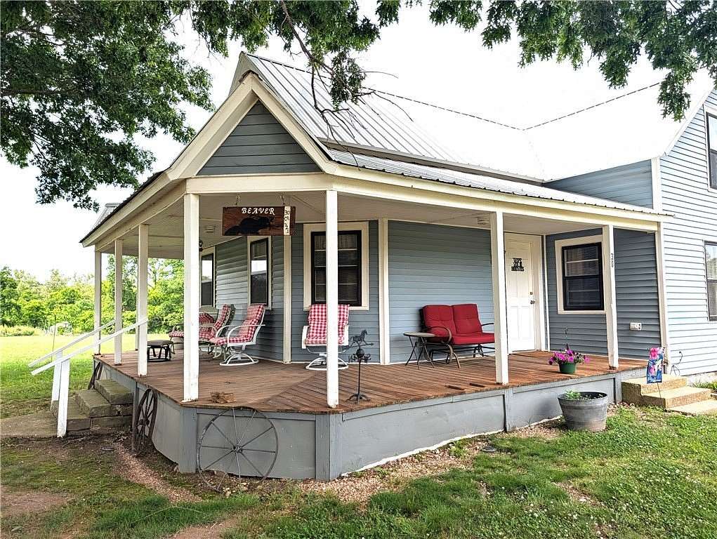 2.64 Acres of Land with Home for Sale in Berryville, Arkansas