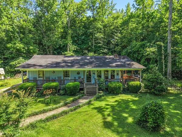 7.5 Acres of Land with Home for Sale in Ashland City, Tennessee