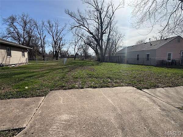 0.13 Acres of Residential Land for Sale in Granite City, Illinois