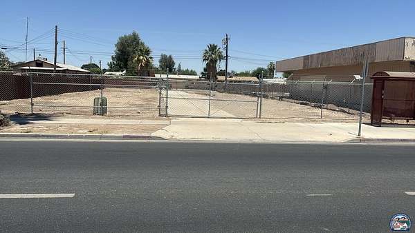0.25 Acres of Commercial Land for Sale in Brawley, California