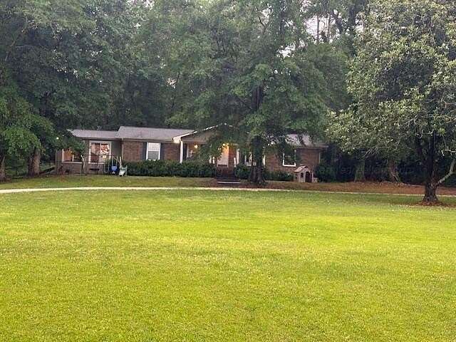 5 Acres of Land with Home for Sale in Hamilton, Alabama
