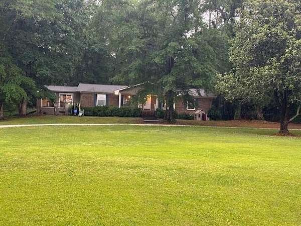 5 Acres of Land with Home for Sale in Hamilton, Alabama