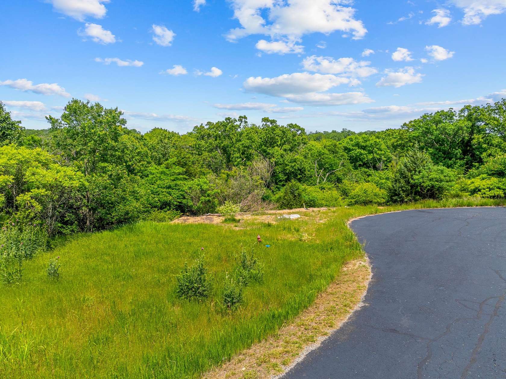 0.5 Acres of Residential Land for Sale in Kimberling City, Missouri