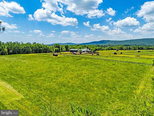 7 Acres of Improved Land for Sale in Lovettsville, Virginia