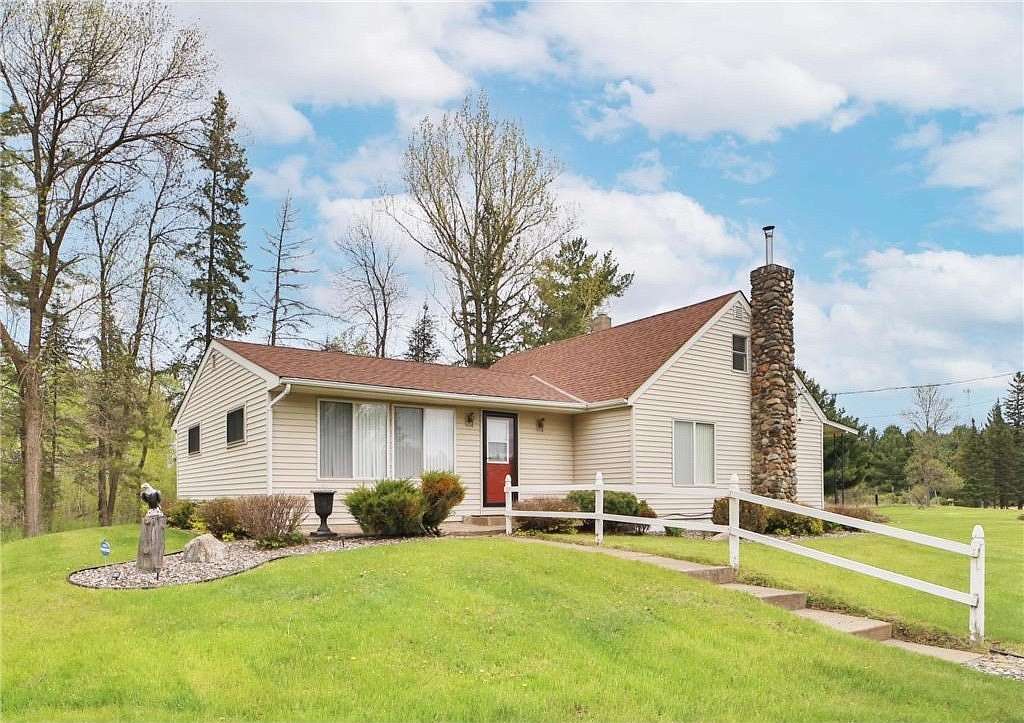 19.4 Acres of Land with Home for Sale in Aitkin, Minnesota