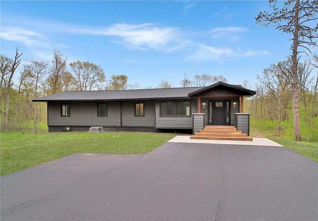 15.7 Acres of Land with Home for Sale in Brainerd, Minnesota