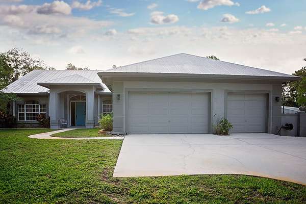 2.2 Acres of Land with Home for Sale in Jupiter, Florida