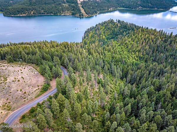 22 Acres of Recreational & Residential Land for Sale in Worley, Idaho