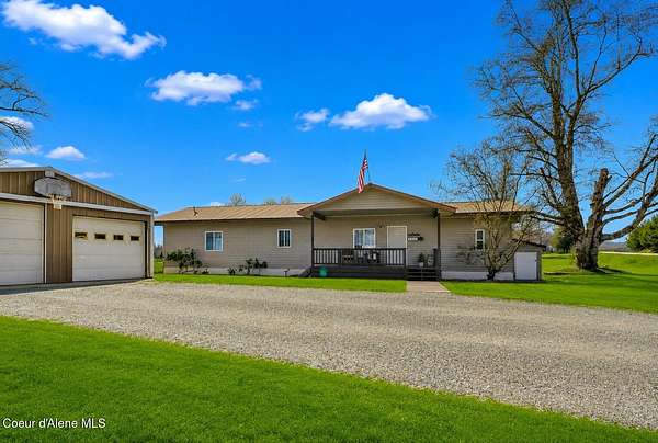 5.1 Acres of Land with Home for Sale in Priest River, Idaho