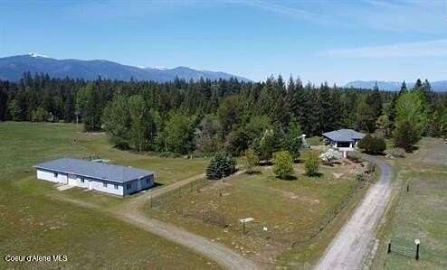11 Acres of Land with Home for Sale in Bonners Ferry, Idaho