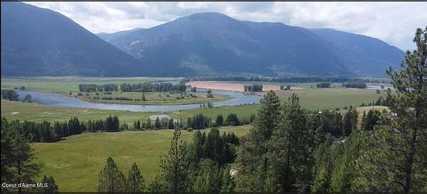 32.5 Acres of Recreational & Residential Land for Sale in Bonners Ferry, Idaho