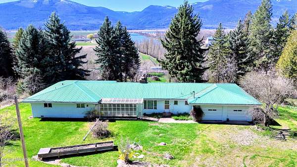 10.9 Acres of Land with Home for Sale in Bonners Ferry, Idaho
