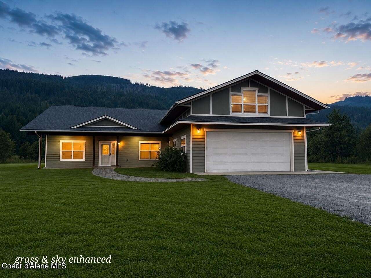 10 Acres of Land with Home for Sale in Sandpoint, Idaho