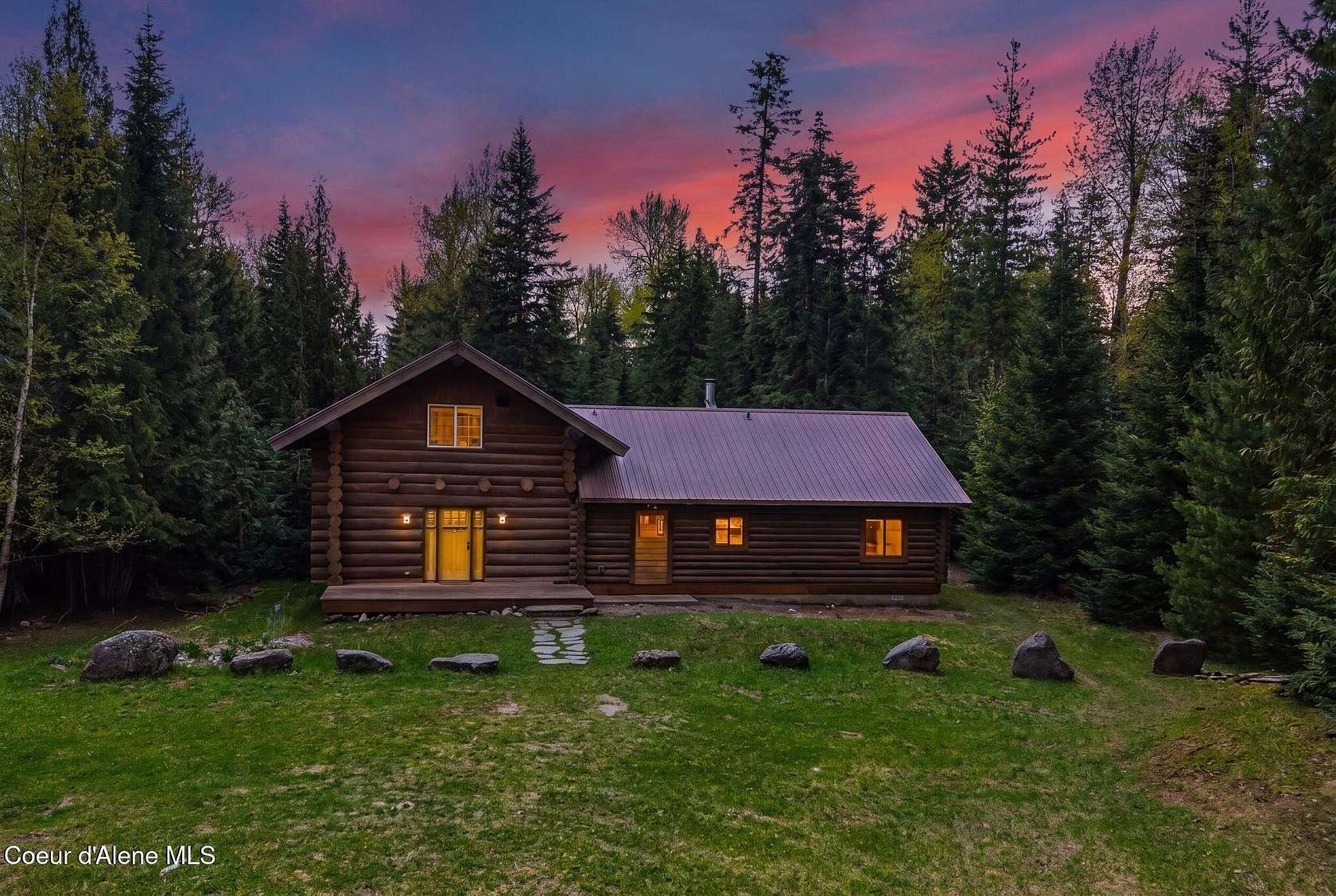 8 Acres of Land with Home for Sale in Sandpoint, Idaho
