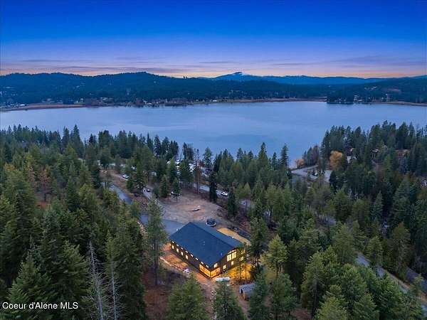 3.3 Acres of Land with Home for Sale in Hauser, Idaho