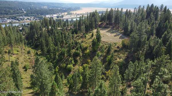 40 Acres of Recreational & Residential Land for Sale in Bonners Ferry, Idaho