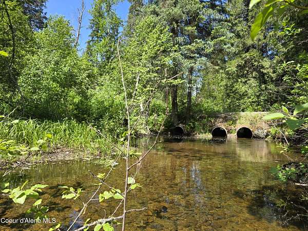 4.76 Acres of Land for Sale in Bonners Ferry, Idaho