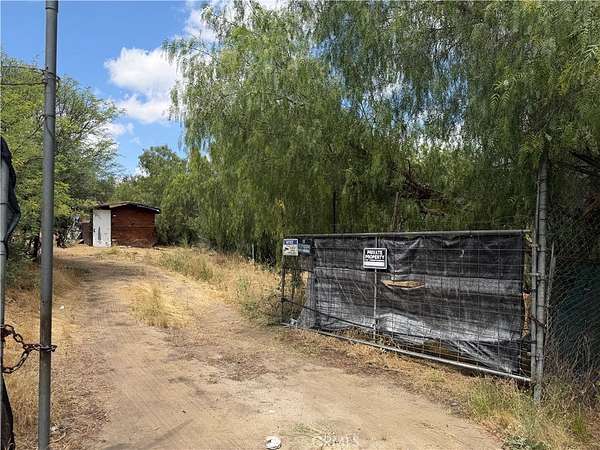 8.26 Acres of Land for Sale in Aguanga, California