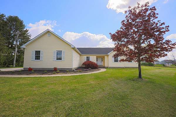 5.5 Acres of Land with Home for Lease in Galena, Ohio