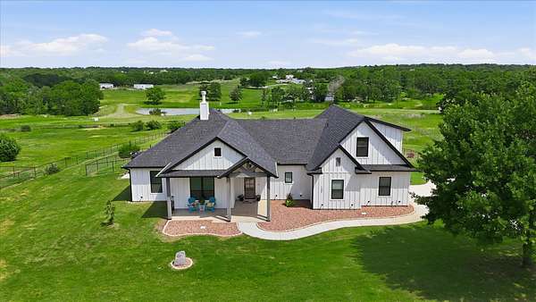 2 Acres of Land with Home for Sale in Weatherford, Texas